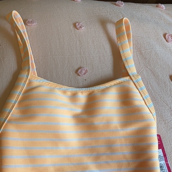 Ribbed Orange and white striped square neck suit - Picture 2 of 3